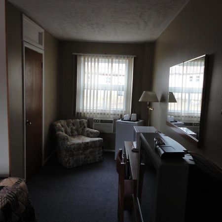 Hipwell'S Motel Fonthill Kültér fotó
