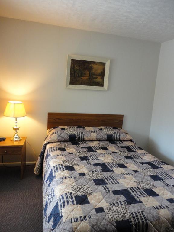 Hipwell'S Motel Fonthill Szoba fotó