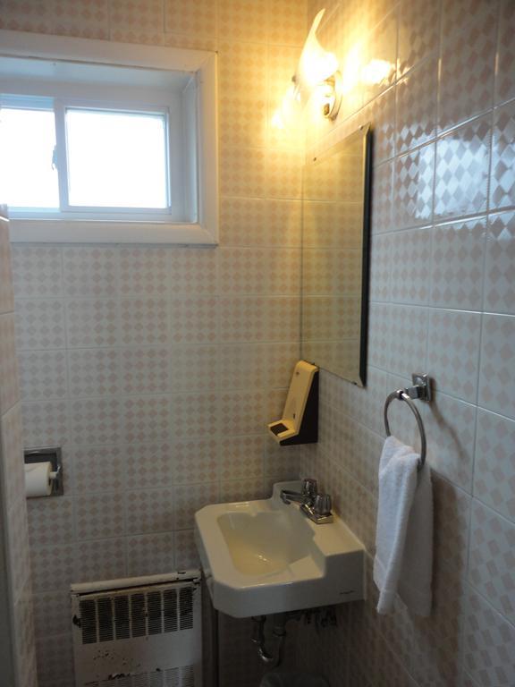 Hipwell'S Motel Fonthill Kültér fotó