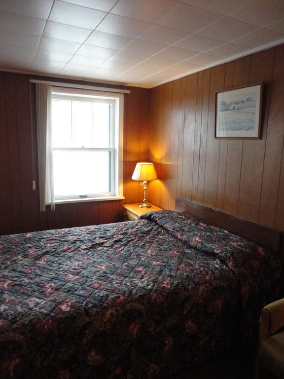 Hipwell'S Motel Fonthill Szoba fotó